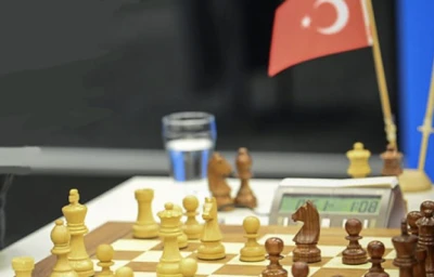 K&uuml;resel satran&ccedil;ta yeni hamle: T&uuml;rkiye i&ccedil;in bir &lsquo;Bağlayıcı G&uuml;&ccedil;&rsquo; vizyonu -Mehmet Yıldırım yazdı-