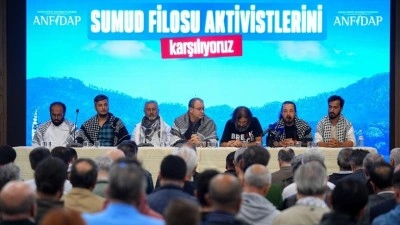 K&uuml;resel Sumud Filosu aktivistleri yaşadıklarını anlattı: T&uuml;rkiye'nin u&ccedil;aklarını orada g&ouml;rd&uuml;ğ&uuml;m&uuml;zde hepimiz rahatladık