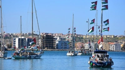 K&uuml;resel Sumud Filosu İtalya delegasyonu, İsrail'in alıkoyduğu 2 aktivistin serbest bırakılmasın