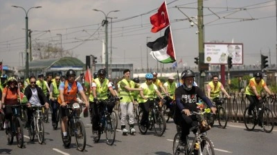 K&uuml;resel Sumud Filosu'na destek i&ccedil;in pedallar İstanbul'da &ccedil;evrildi