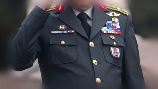 Kuvvet komutanlığına atanan orgeneral ve oramirallerin yaş haddi 67'ye çıkarılacak