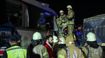 Kuzey Marmara Otoyolu'nda trafik kazasında 1 kişi öldü 37 kişi yaralandı