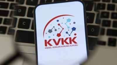 KVKK'den "mesai takibi i&ccedil;in biyometrik veri işlenmesin" kararı
