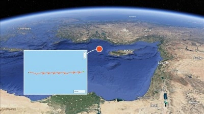 Le Monde bir askerin uygulamasını kullanarak Fransız u&ccedil;ak gemisinin yerini saptadı