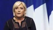 Le Pen'den 'İslami Kuruluşlar Birliği toplantısı yasaklansın' talebi