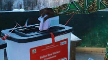 Liberya'da halk, Cumhurbaşkanı Seçimi'nin ikinci turu için yarın sandık başına gidecek