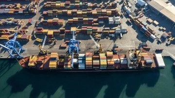 Limanlarda elleçlenen konteyner ve yük miktarı ocakta arttı