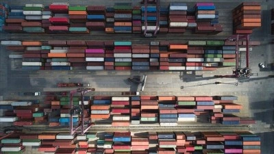 Limanlarda elle&ccedil;lenen y&uuml;k miktarında nisanda t&uuml;m zamanların rekoru kırıldı
