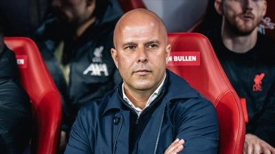Liverpool'da teknik direkt&ouml;r Arne Slot ile yollar ayrıldı