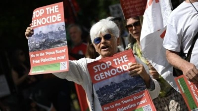 Londra'da d&uuml;zenlenen Filistin'e destek y&uuml;r&uuml;y&uuml;ş&uuml;nde 'İsrail'e yaptırım uygulanması &ccedil;ağrısı