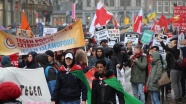 Londra ve Amsterdam'da ırkçılık karşıtı gösteri