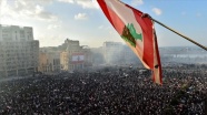 Lübnan'da hükümetin istifası protestocular için yeterli değil