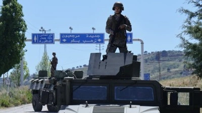 L&uuml;bnan ordusu, pilot b&ouml;lge uygulamasıyla İsrail'in &ccedil;ekildiği Batı Zavtar beldesine konuşlanmaya