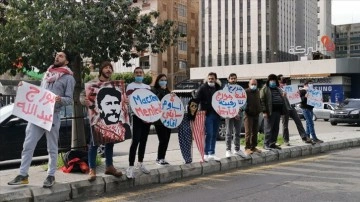 Lübnanlı aktivistlerden Fransa Büyükelçisi'ne karşı gösteri