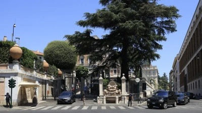 L&uuml;bnanlı yetkili: Roma'da İsrail ile y&uuml;r&uuml;t&uuml;len m&uuml;zakerelerde iki pilot b&ouml;lge i&ccedil;in mutabakat sağ