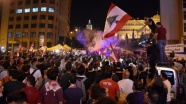 Lübnanlılar teknokrat hükümeti kurulması talebiyle gösteri düzenledi