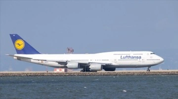 Lufthansa'nın uçuşlarında sistem arızası nedeniyle gecikme ve iptaller yaşanıyor