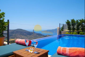 L&uuml;ks ve Konforlu Kiralık Villa Fırsatları