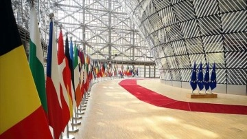Macaristan, AB'nin Ukrayna'ya mali yardımını veto etti
