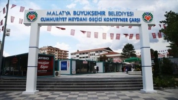 Malatya kent merkezinde 900 depremzede esnaf konteynerde hizmet veriyor