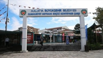 Malatya'da 3 bin 700 esnaf ticarete dönebilmek için konteyner bekliyor