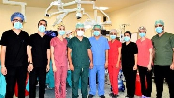 Malatya'daki Karaciğer Nakli Enstitüsü'nde cerrahlar öğreniyor, hastalar iyileşiyor
