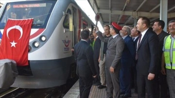 Malatya'yı hızlı trenle Ankara ve İstanbul'a bağlayacak Sivas Bölgesel Treni seferleri baş