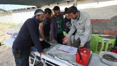 Malazgirt'teki kazılarda &ccedil;ıkarılan iskeletler bilim insanlarının merceğinde