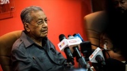 Malezya&#039;nın eski Başbakanı Mahathir, yeni parti kuracağını duyurdu