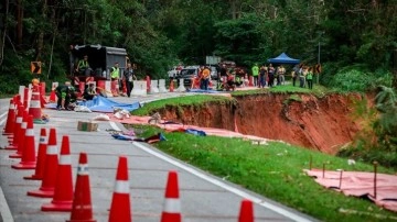 Malezya'da toprak kaymasında hayatını kaybedenlerin sayısı 23'e yükseldi