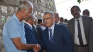Maliye Bakanı Ağbal, şehit güvenlik korucusu ailesini ziyaret etti