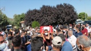 Manavgat&#039;taki yangında hayatını kaybeden orman işçisi Yaşar Cinbaş toprağa verildi