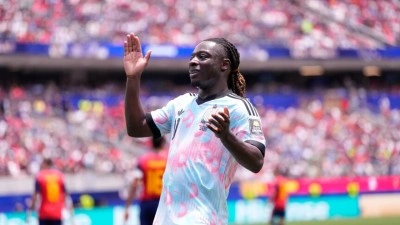 Manchester City, Bel&ccedil;ikalı futbolcu Doku ile 5 yıllık yeni s&ouml;zleşme imzaladı