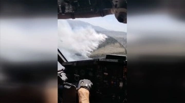 Manisa Soma'da çıkan orman yangınına müdahale ediliyor