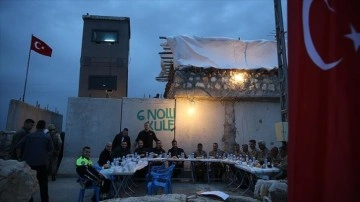 Mardin'de 1040 rakımlı güvenlik noktasında iftar