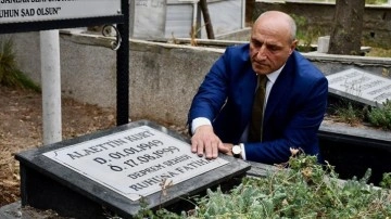 Marmara depreminde kaybettiği milletvekili ağabeyi ve ailesinin acısını unutamıyor