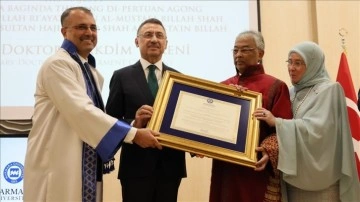 Marmara Üniversitesinden, Malezya Kralı Abdullah Şah'a "fahri doktora" unvanı
