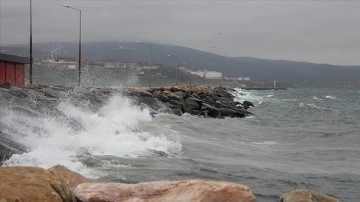 Marmara ve Ege'de kuvvetli fırtına bekleniyor