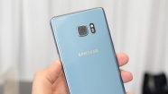 Mavi renkli Galaxy S7 Edge geliyor!