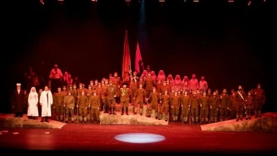 MEB'in hazırladığı, &Ccedil;anakkale Destanı'nı anlatan 'Ş&uuml;heda 1915' izleyiciyle buluştu