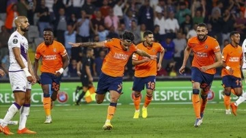 Medipol Başakşehir, Fiorentina'yı 3-0 mağlup etti