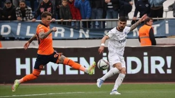 Medipol Başakşehir yenilmezlik serisini 5 maça çıkardı