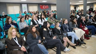 "Medya Etiği-Sorumlu Gazetecilik Kampı" Antalya'da devam ediyor