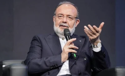 Mehmet G&ouml;rmez: Sarıklı, c&uuml;bbeli kardeşlerimiz dini zehirliyor -Ali Mevl&uuml;t Kaya yazdı-
