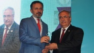 Mehmetçik'e 'İnsanlık Ölmedi' ödülü