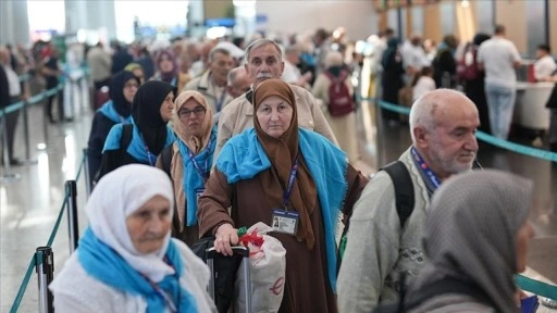 'Mekke Yolu' projesi Türk hacı adaylarına büyük kolaylık sağlıyor