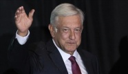 Meksika Devlet Başkanı Obrador&#039;un Kovid-19&#039;a karşı tedbirli olmaması tepki çekti