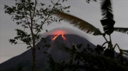 Merapi Yanardağı&#039;nda haziran ayında ikinci kez patlama meydana geldi