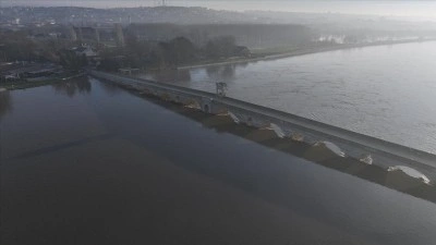Meri&ccedil; ve Tunca'nın debisi d&uuml;ş&uuml;şe ge&ccedil;ti