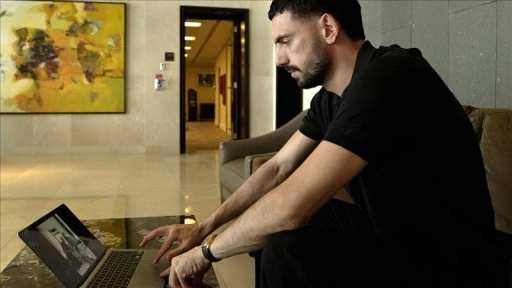 Merih Demiral “Ailemiz Geleceğimiz” fotoğraf yarışmasına katıldı